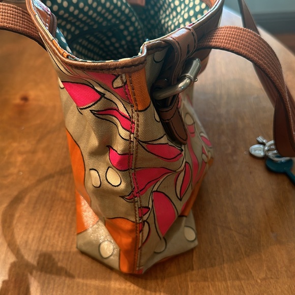 Fossil key-per coated canvas double handle retro floral purse - Picture 9 of 12